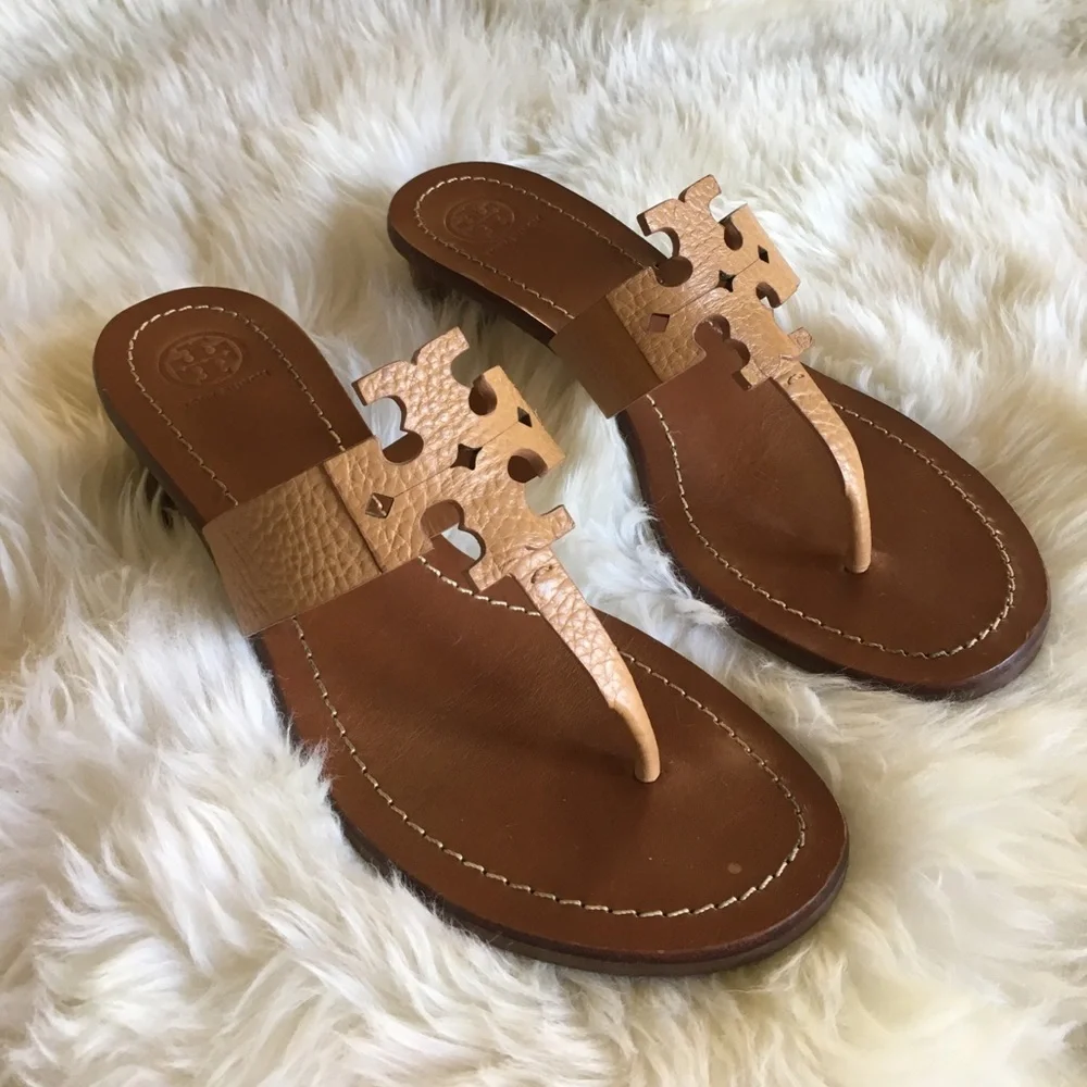 Tory Burch Tan Leather Logo Thong Sandal - Picture 2 of 8
